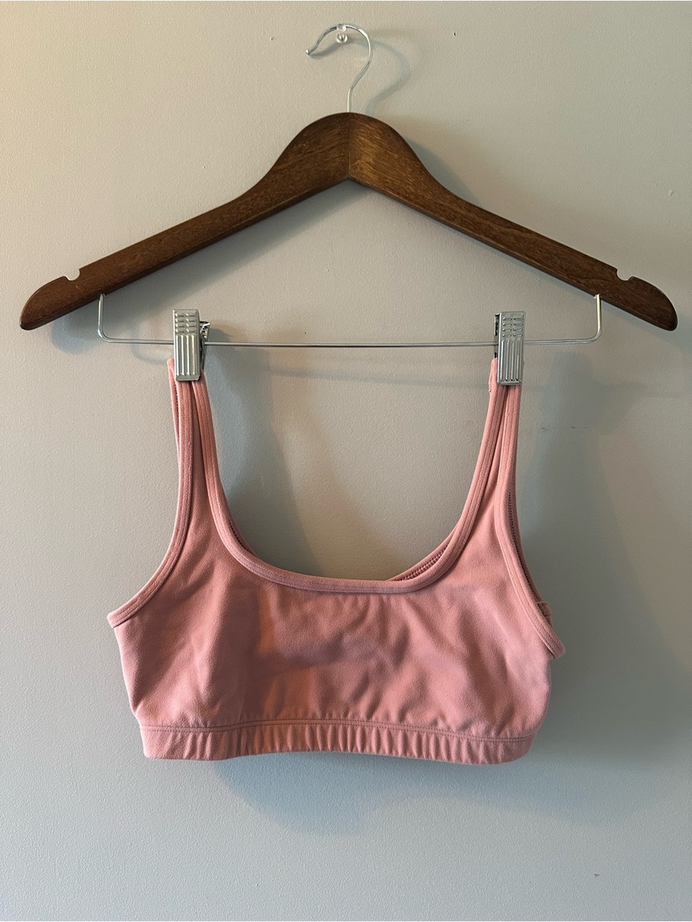 Aritzia Light Pink Scoop Neck Sports Bralette